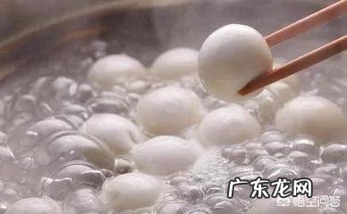 煮汤圆时是用凉水还是热水?为什么?