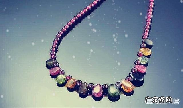 想给自己买条项链，有哪些好的牌子值得推荐？