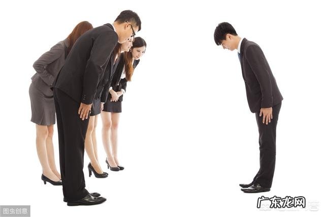 职场中如果遇到碎嘴而且八卦的女同事该怎么办？