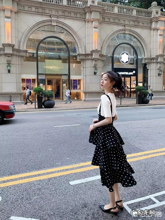 春季应该怎样搭配衣服?