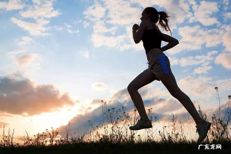 皮面运动鞋可以水洗吗 洗运动鞋的正确方法