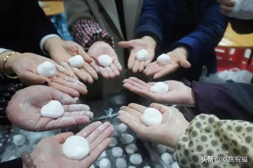 元宵节快乐的说说 元宵节快乐早上好图片