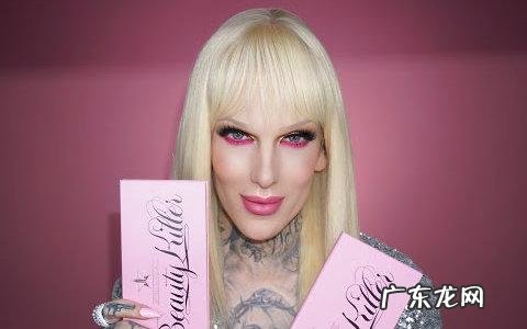 欧美妆容,为什么先化眼妆。她们化眼妆不打底吗。怎么看的都是先上眼妆在涂粉底?