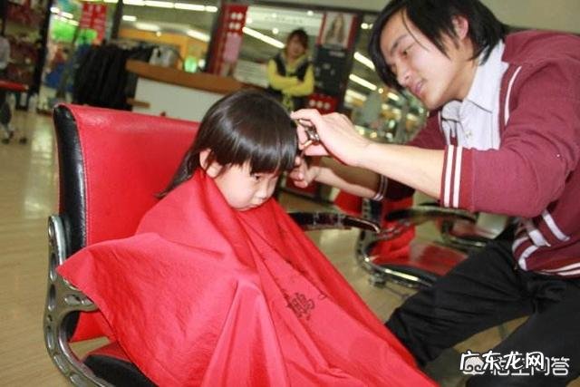 二月二,龙抬头。为什么这一天要理发呢?有什么说法?