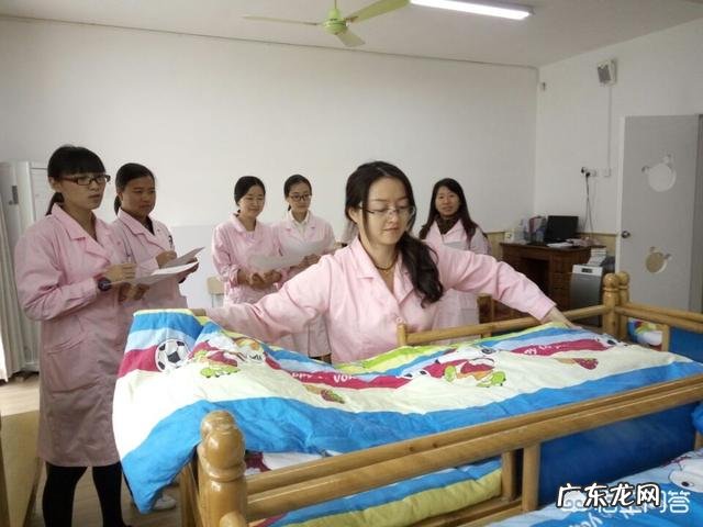 幼儿园保育员主要职责是什么?幼儿园保育员的工作该怎样做?