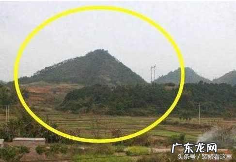 农村自建房门口最好不要出现这些东西,要不这辈子想发财都难 路拐弯处的房屋风水