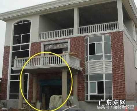农村自建房门口最好不要出现这些东西,要不这辈子想发财都难 路拐弯处的房屋风水