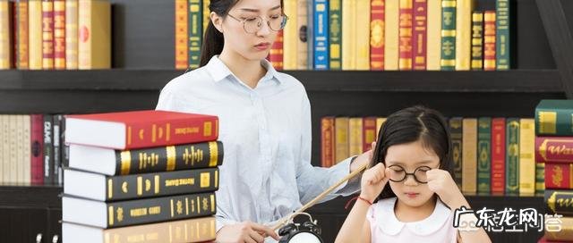 母亲该怎样关爱青春期孩子的心理健康问题?