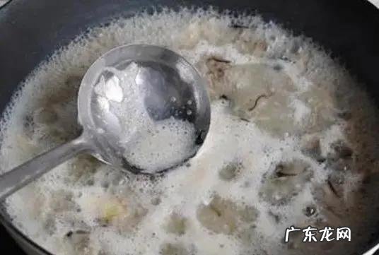 煮肉时的泡泡是什么 煮肉时的浮沫能吃吗