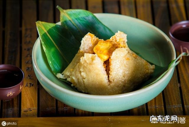 马上要到端午节了,为什么城里面的人都跑到农村去买草木灰呢?买草木灰有什么用处呢?