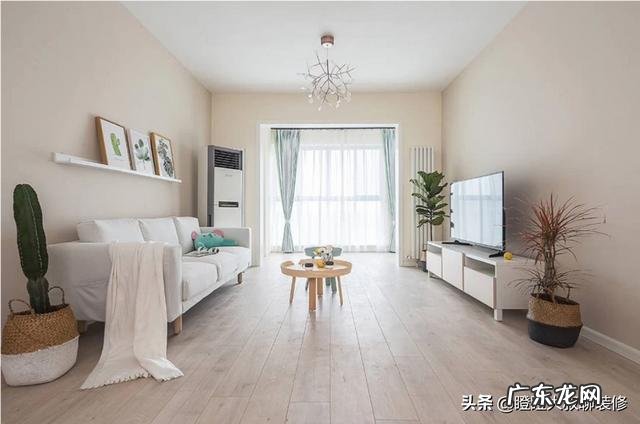 大方简洁的电视背景墙用什么材料好?