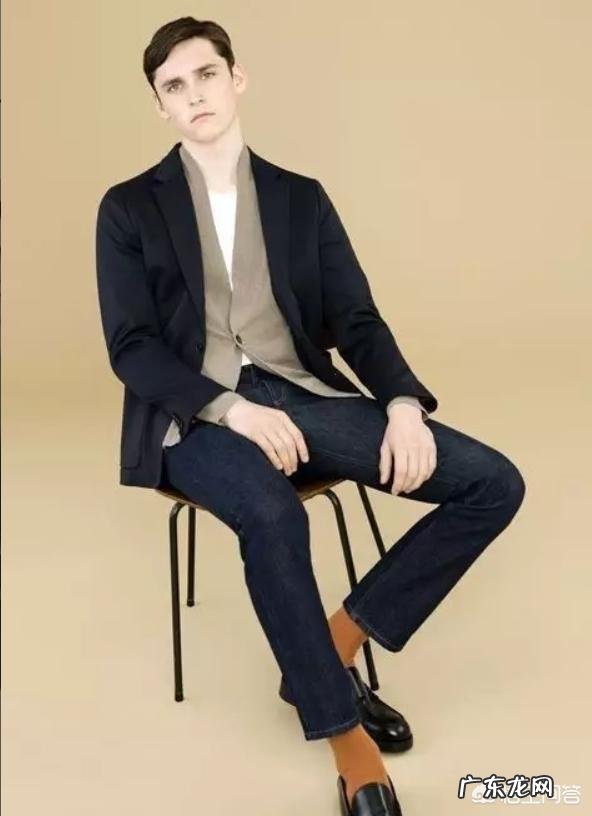 怎样将针织衫穿出高级感?