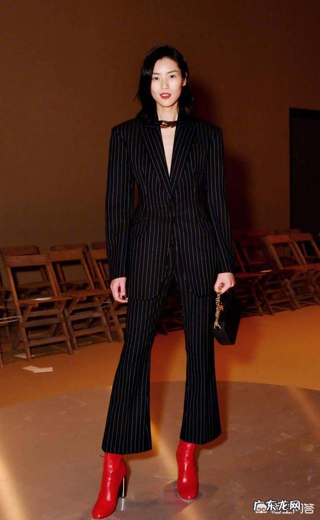 穿九分裤的时候，如何搭配鞋子？