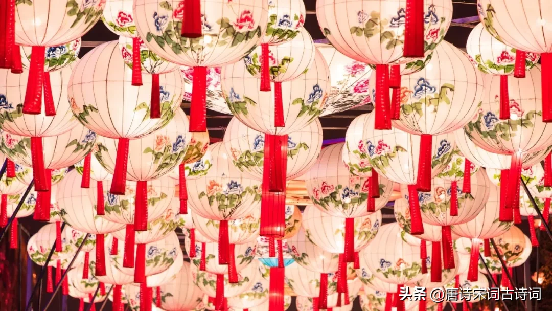 关于元宵节的诗句有哪些 描写元宵节的诗句有哪些