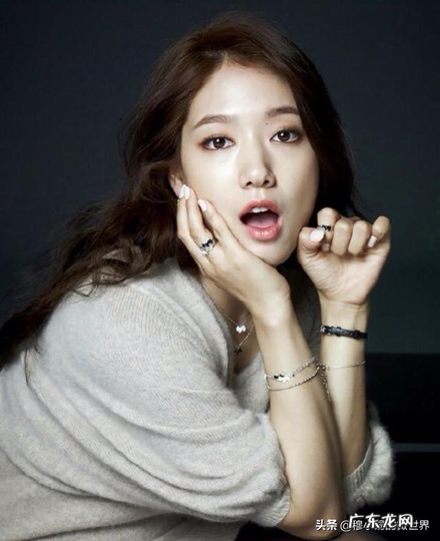 漂亮聪明的女人该如何让自己从人群中脱颖而出呢?