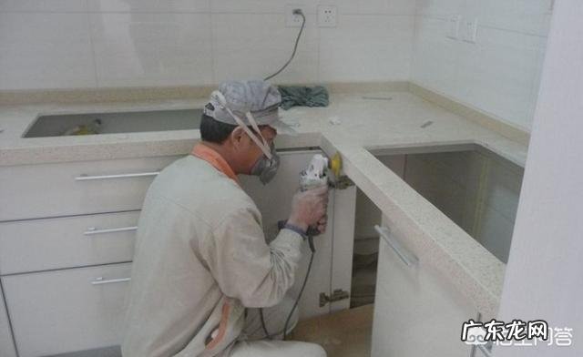 哪种橱柜台面比较好？大理石和白钢台面，各有什么优点？