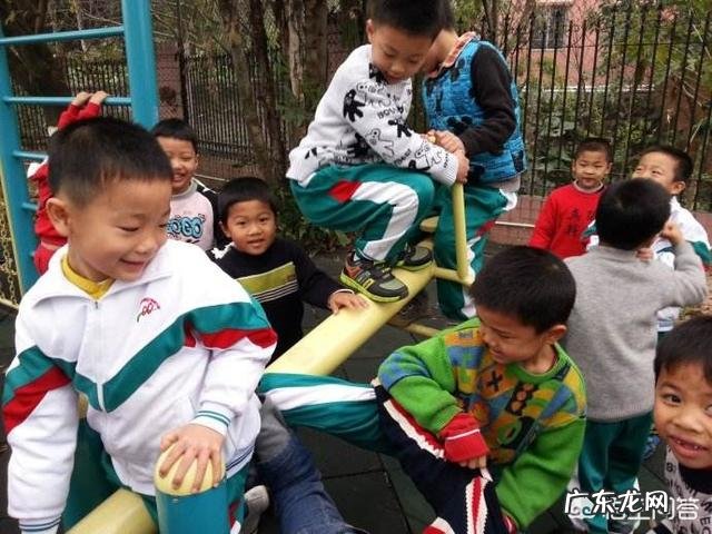 明年要上一年级的孩子,不让他上幼小衔接而是继续上大班再快乐一年,这样会害了孩子么?