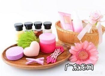 有没有什么补水美白好用的护肤品?