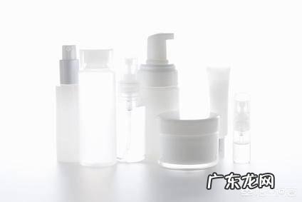 有没有什么补水美白好用的护肤品?