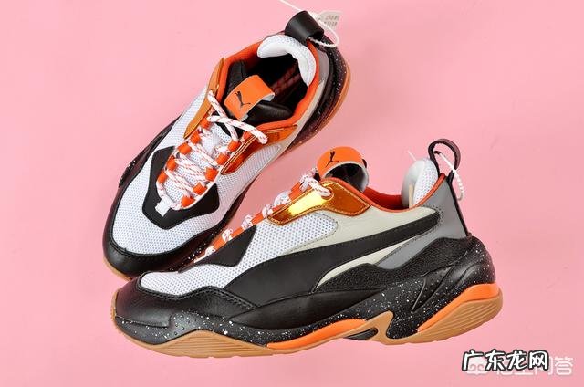 最近流行起了老爹鞋,到底什么叫老爹鞋,怎么搭配更潮流?