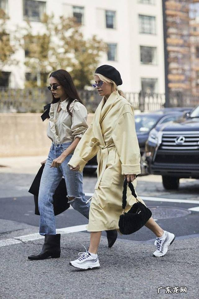 最近流行起了老爹鞋,到底什么叫老爹鞋,怎么搭配更潮流?