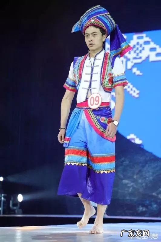 你最喜欢云南哪个少数民族的民族服饰,为什么?