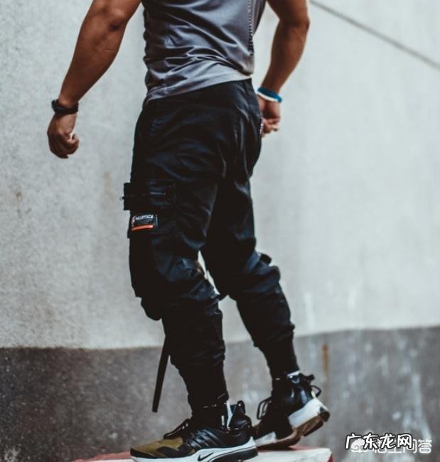 你觉得运动装时尚吗?