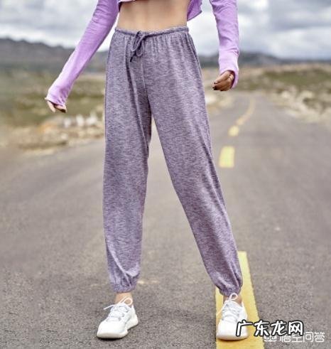 你觉得运动装时尚吗?