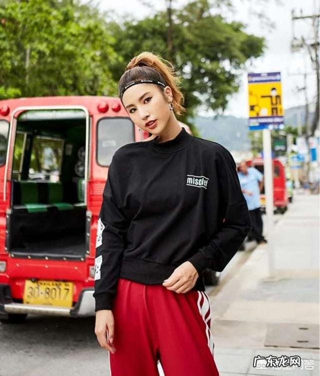 你觉得运动装时尚吗?