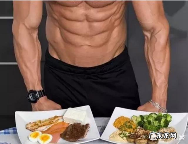 如何锻炼才能锻炼出腹肌？