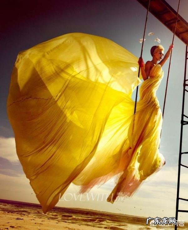 不同颜色的婚纱代表的都是啥意思？