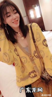 对于女生来说,春天衣柜里必备的单品衣服有哪一些?
