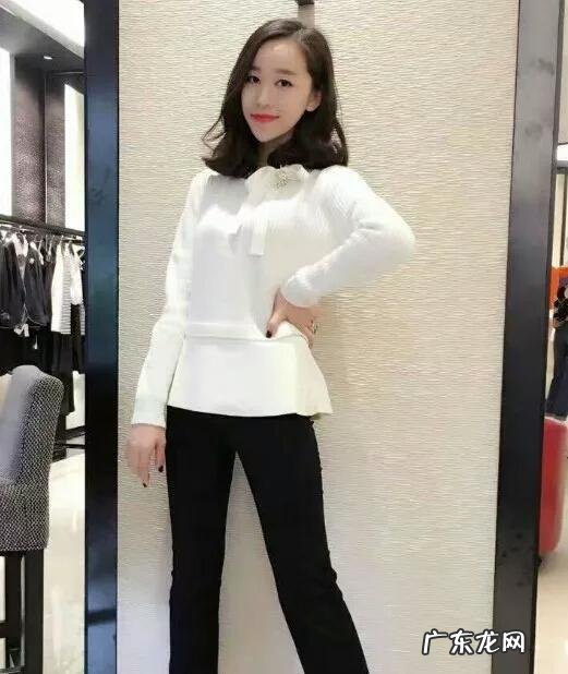 怎样穿衣打扮看起来干净干练？