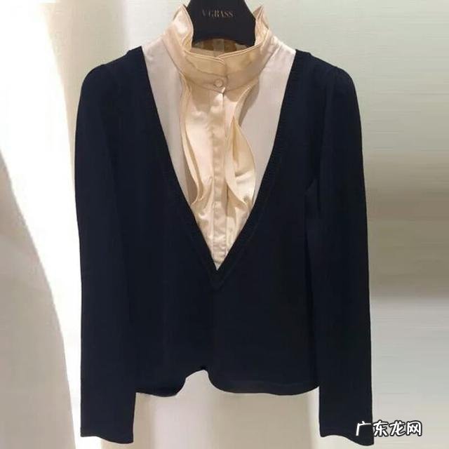 怎样穿衣打扮看起来干净干练？