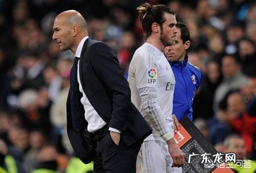 西媒:若直接解雇齐达内,皇马需支付8000万欧的总费用,现阶段穆里尼奥更适合吗?