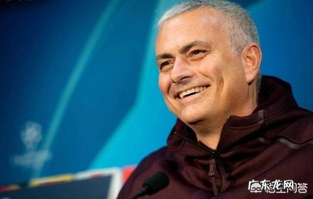 西媒:若直接解雇齐达内,皇马需支付8000万欧的总费用,现阶段穆里尼奥更适合吗?