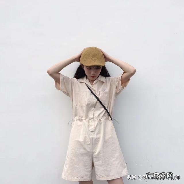 夏天应该如何选择短裤,如何搭配才能更显腿长?