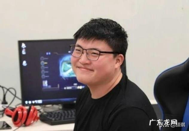 LOL百万粉主播透露“RNG内幕”:Uzi恐将休赛一整年,原因太委屈,是否会无缘S10?