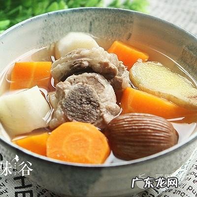 红萝卜薏米红豆汤