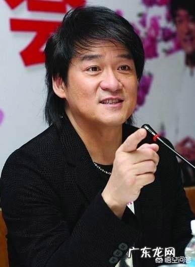 周华健的混血儿子竟然这么帅,你给他的长相打几分?