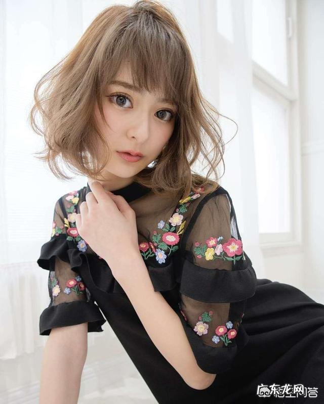 微胖的矮个子女生留什么发型才显瘦显高?