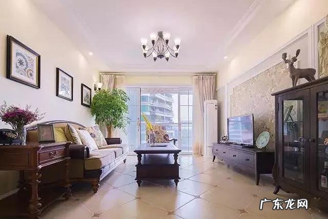 电视墙装哪种好看又不贵?