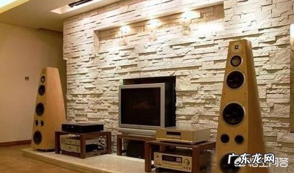 电视墙装哪种好看又不贵?