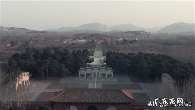 考古专家曾挖掘雍正陵墓,为何专家才挖两米就紧急叫停了?