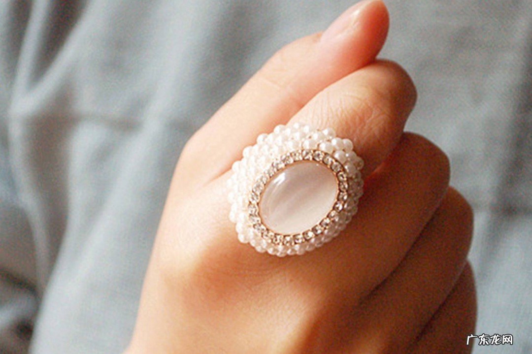 戒指的戴法和意义男女