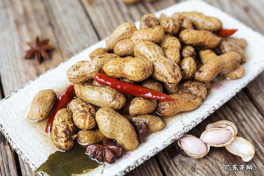 吃煮花生的好处和坏处