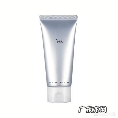 毛孔粗大用什么护肤品?