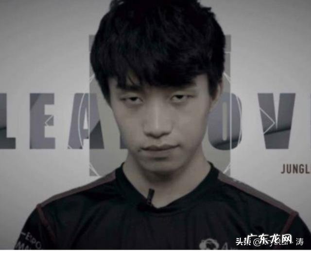 EDG夏季赛仅剩最后一场，按照LPL季后赛规则，这将是厂长的“最后上场”机会，他会上吗？