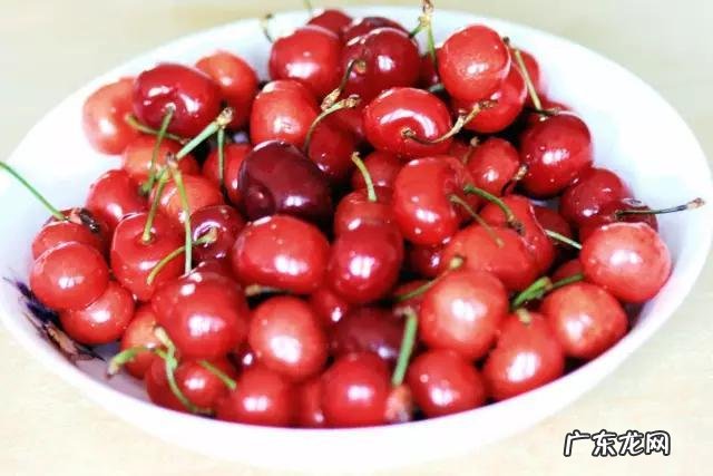 女生夏天吃什么会美白?