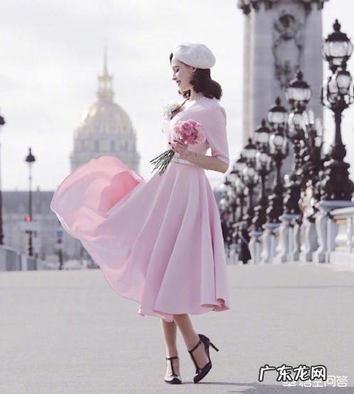 女孩子怎样才能穿出复古风?